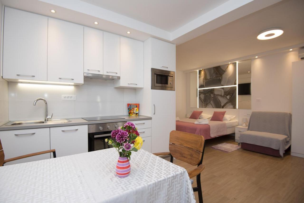 Luxury Studio Apartment Honeymoon Split Exteriér fotografie