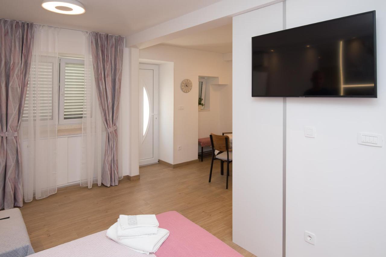Luxury Studio Apartment Honeymoon Split Exteriér fotografie
