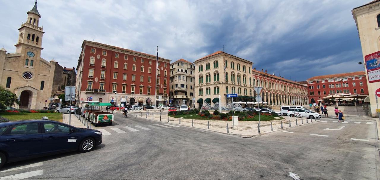 Luxury Studio Apartment Honeymoon Split Exteriér fotografie